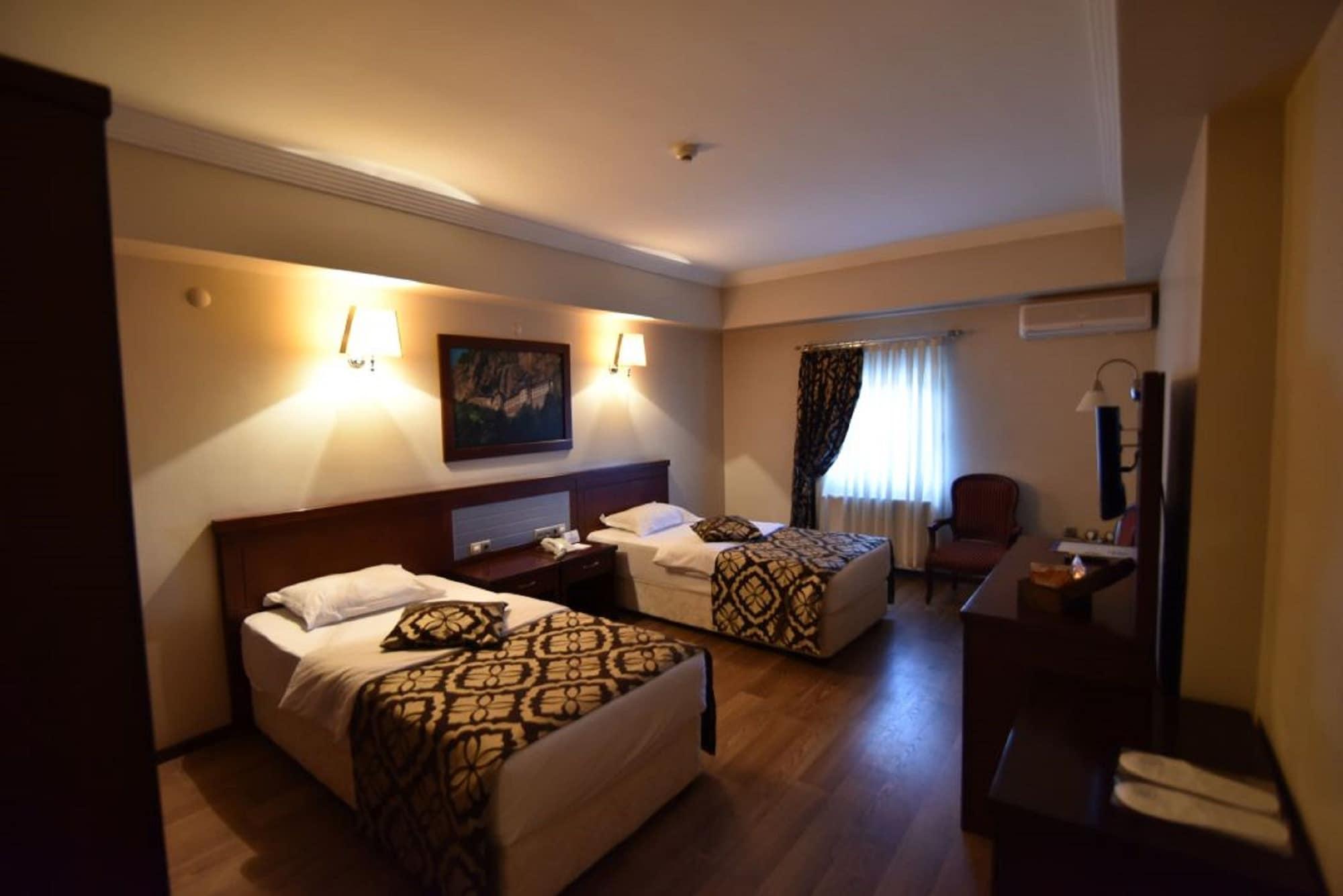 Saylamlar Hotel Trabzon Esterno foto