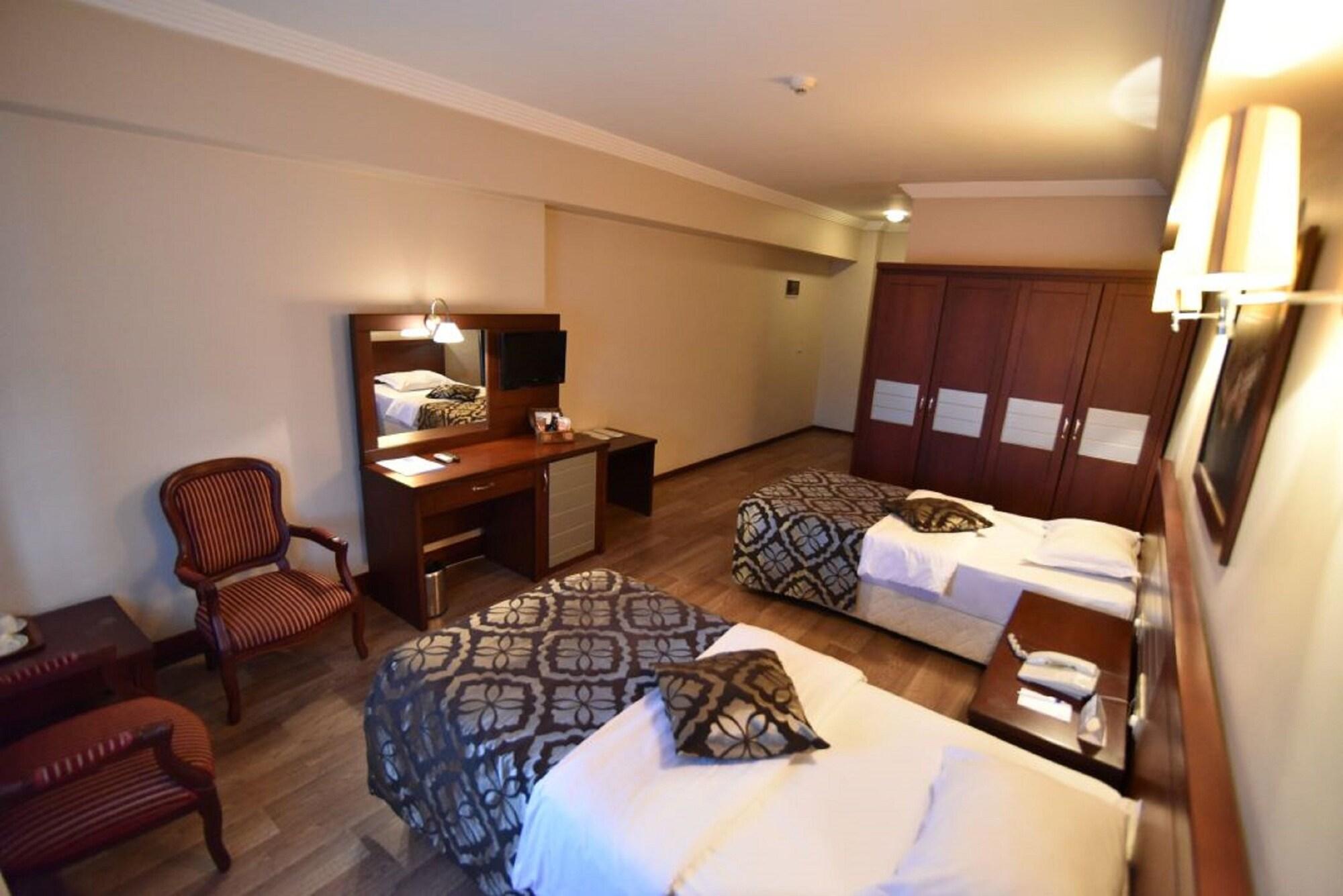Saylamlar Hotel Trabzon Esterno foto